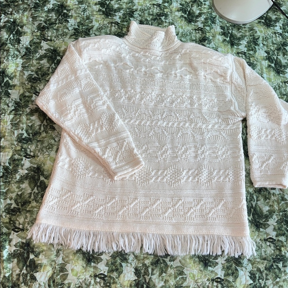 FishermanCore Vintage‎ Cream White Textured Knit Sweater with Fringe 18/20 EUC